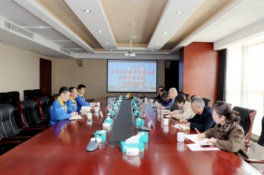 嘉興市司法局黨委委員、副局長蔡加龍一行蒞臨景興紙業(yè)調(diào)研指導(dǎo)